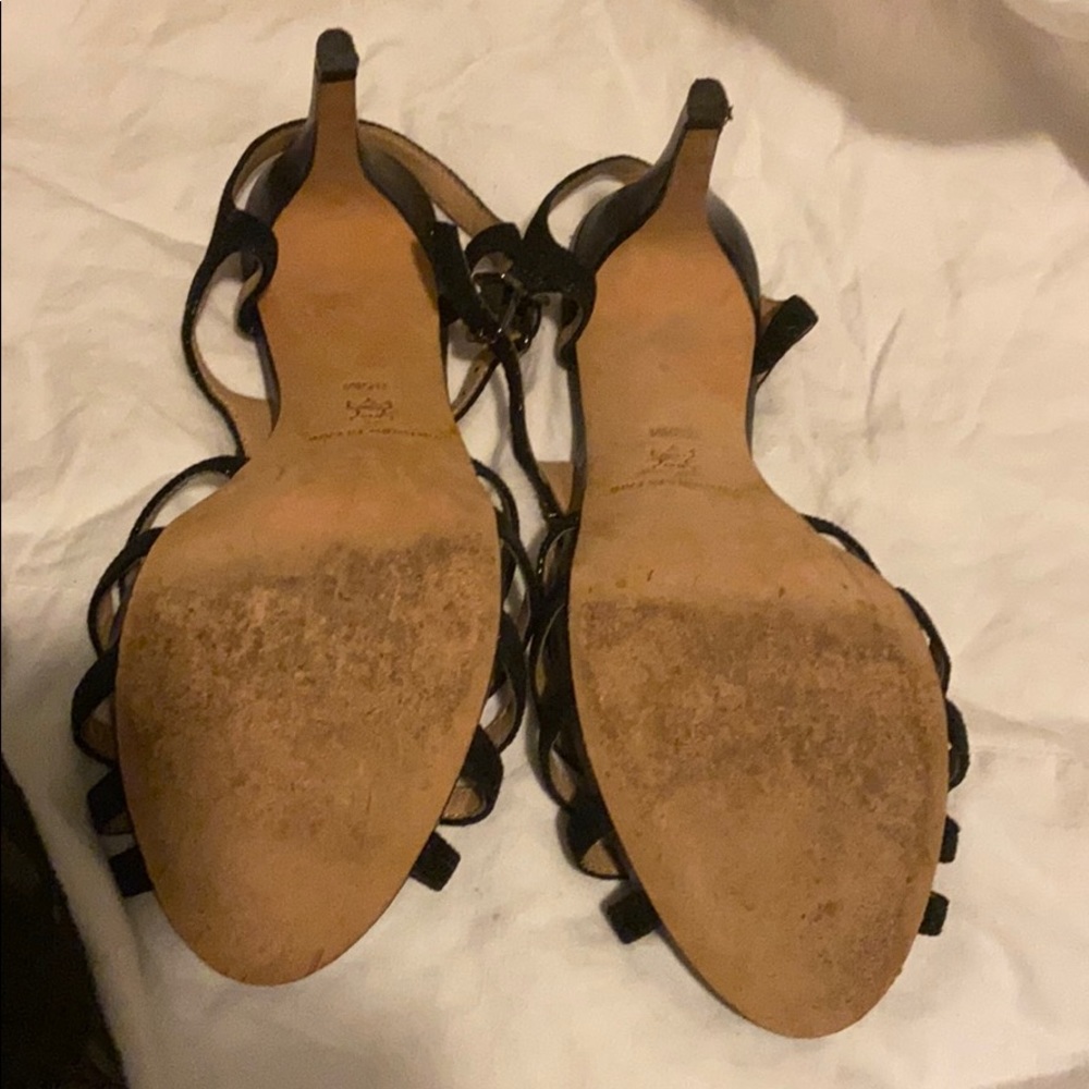 Shoes - Picture 2 of 3